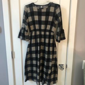 Flamingo urban dress